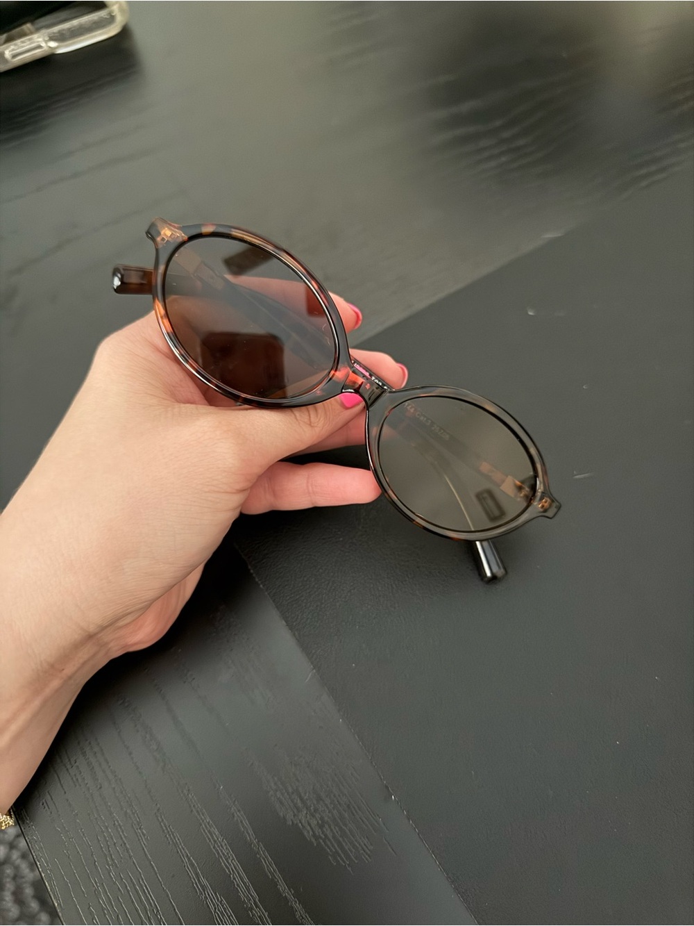 NWOT Oval Sunglasses